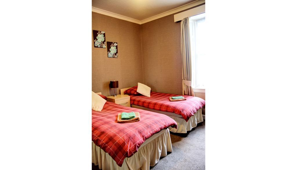 Atticus Central Guest House Абердин Номер фото
